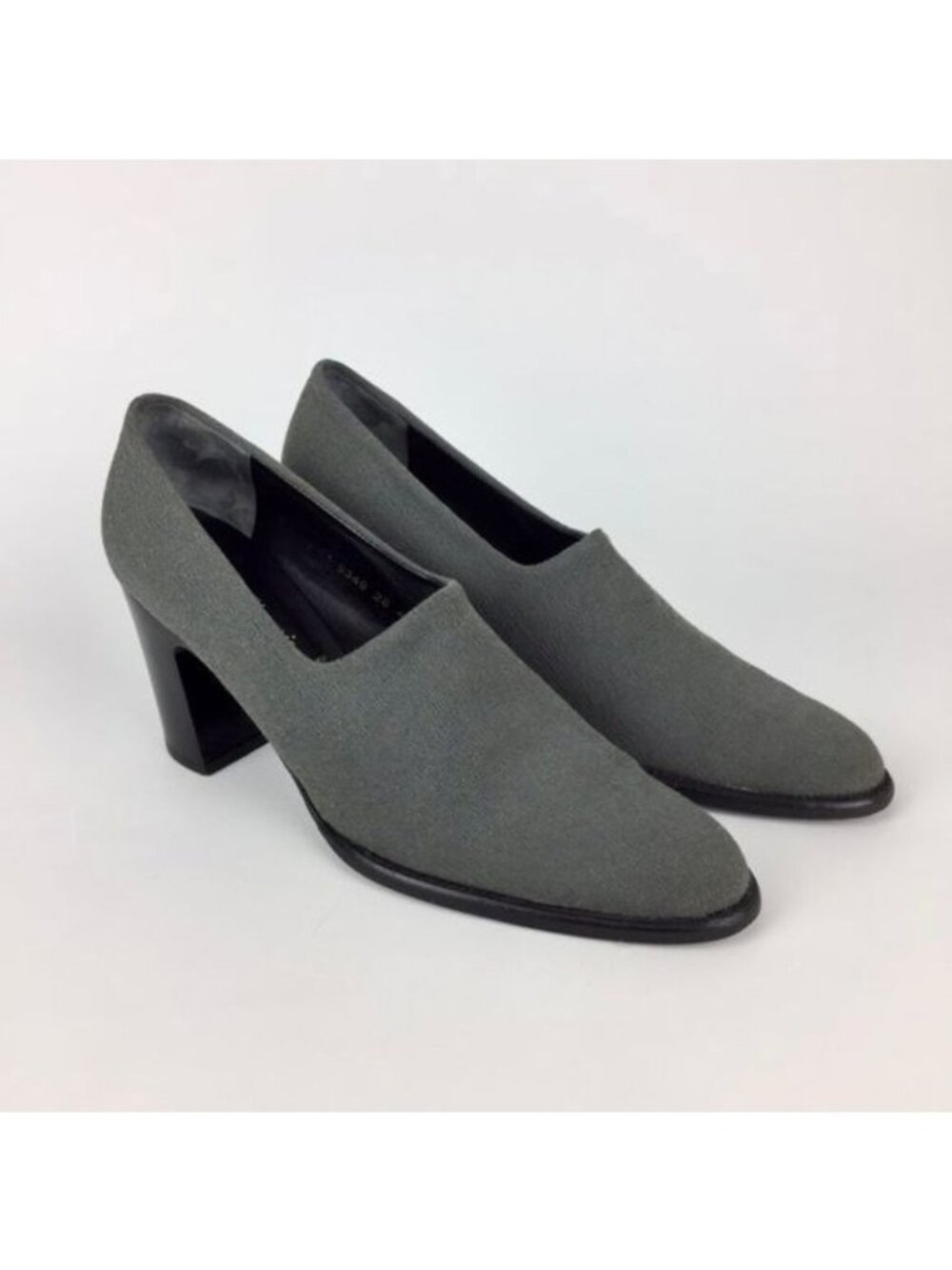Vintage Robert Clergerie Womens Gray Fabric Shootie Pumps Block Heel size 9